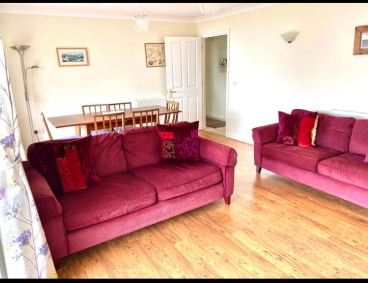 Fantastic Spacious House With Beautiful Panoramic Views Of The Bay Only A Few Minutes Walk From Beach Harbour And Restaurants This House Has 3 Bedrooms 3 Bathrooms And 2 Lovely Sitting Rooms Lyme Regis Buitenkant foto